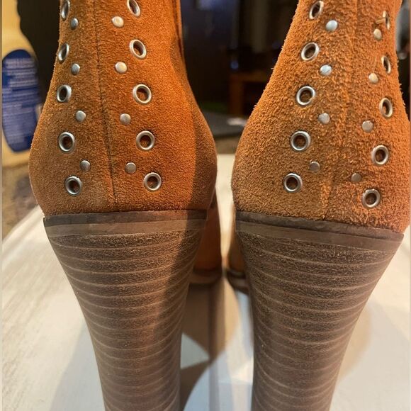 Lucky Brand Boho Cute Cashew oiled Suede Leather Ankle Boots Size 8 Marionn - Picture 8 of 12